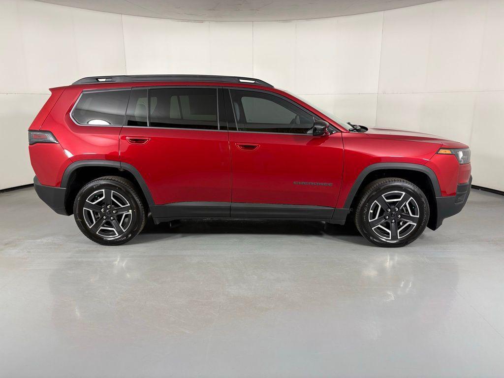 new 2026 Jeep Cherokee car, priced at $35,995
