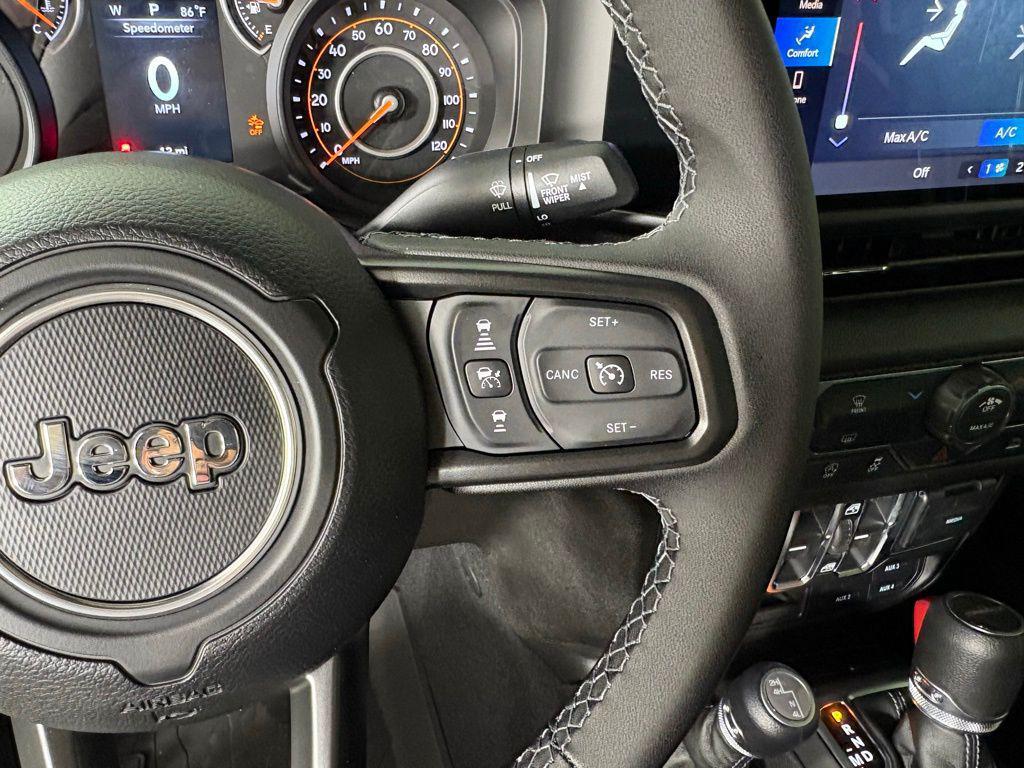 new 2026 Jeep Gladiator car, priced at $46,445