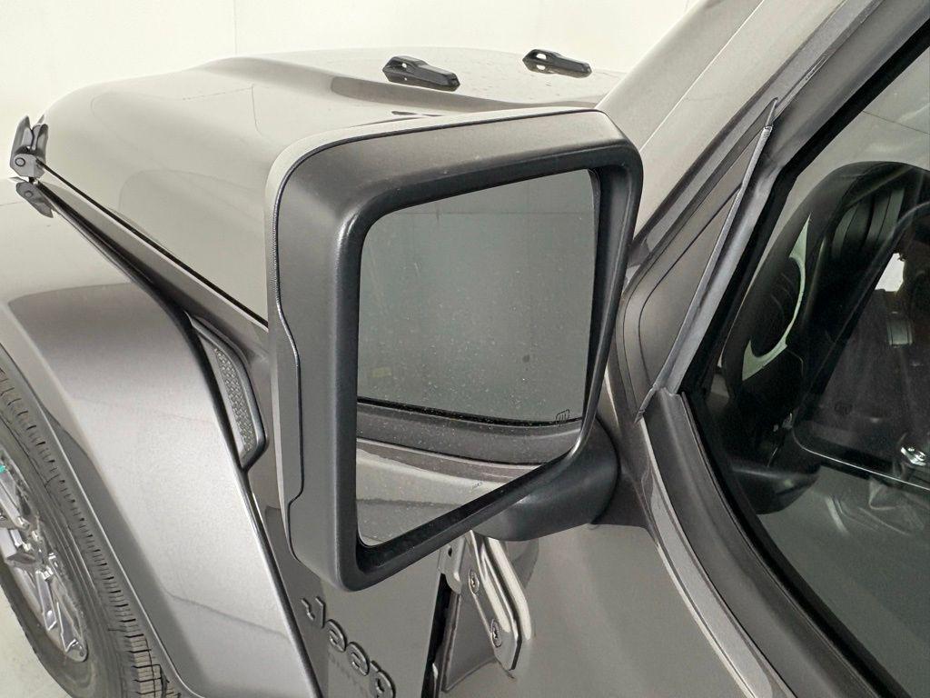 new 2026 Jeep Gladiator car, priced at $46,445