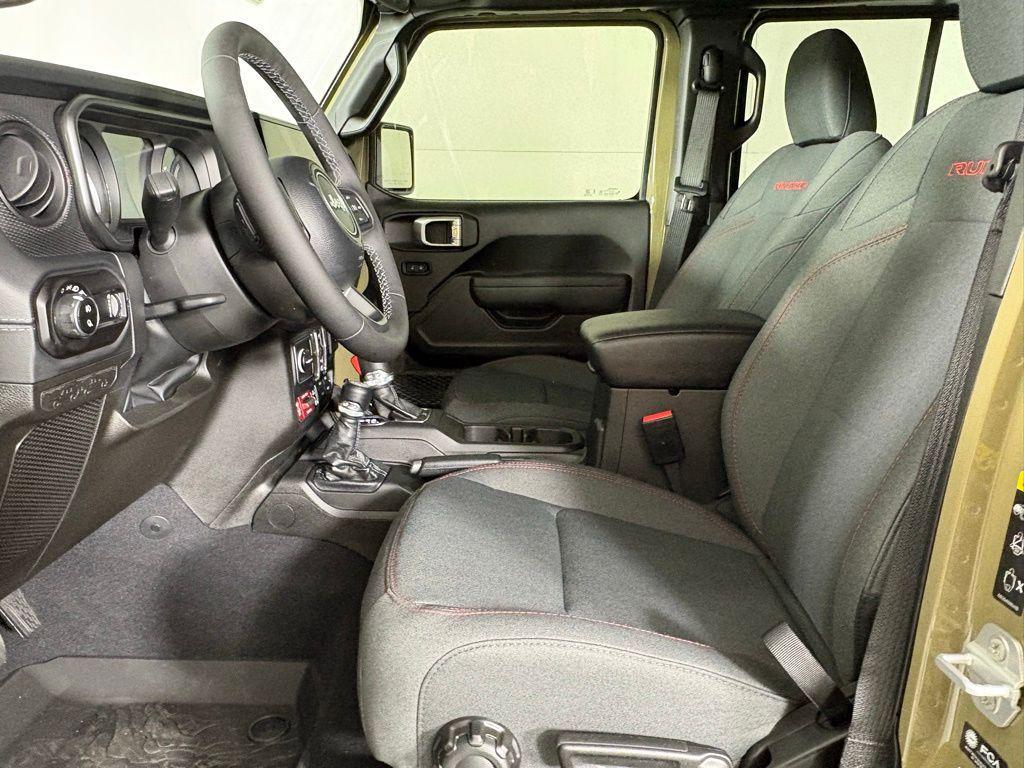 new 2026 Jeep Gladiator car, priced at $47,405