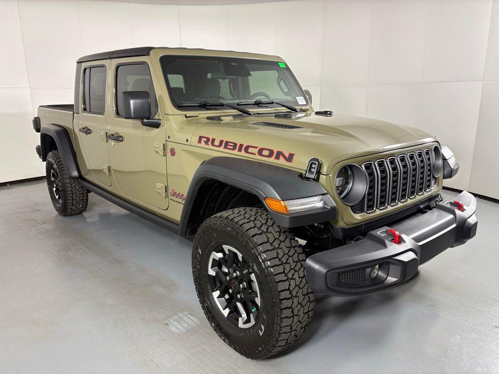 new 2026 Jeep Gladiator car, priced at $47,405