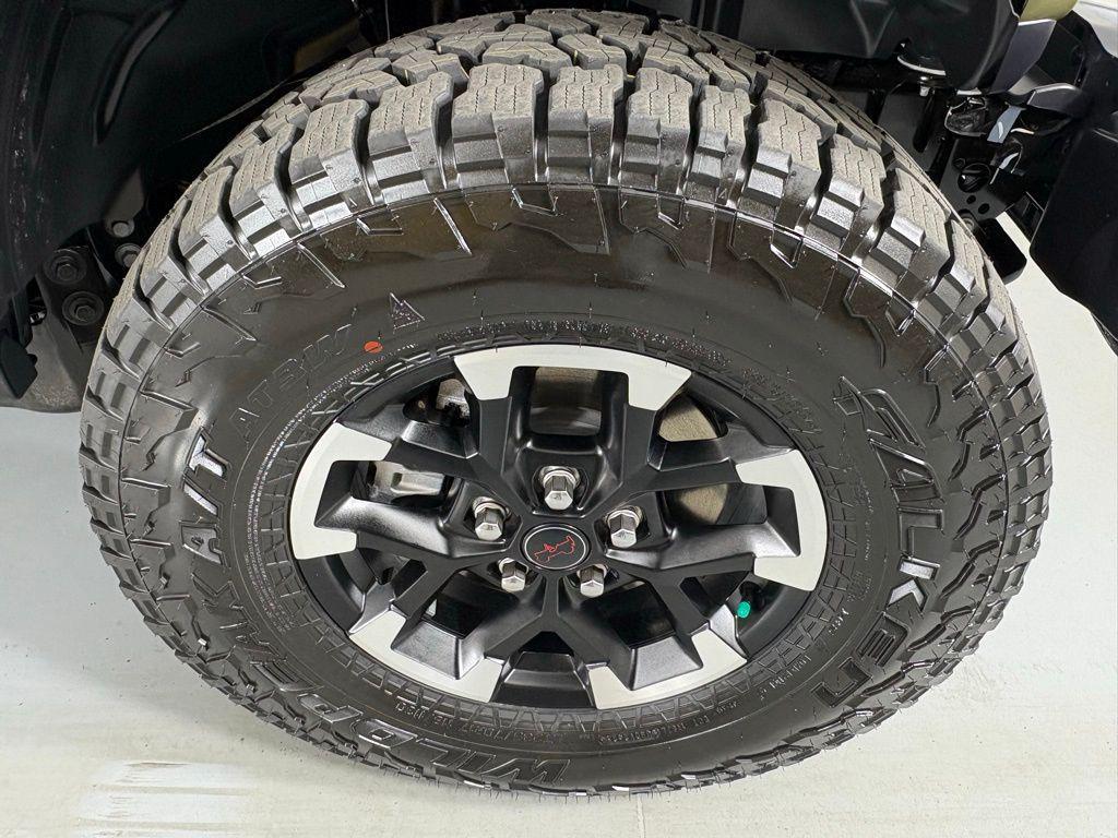 new 2026 Jeep Gladiator car, priced at $47,405