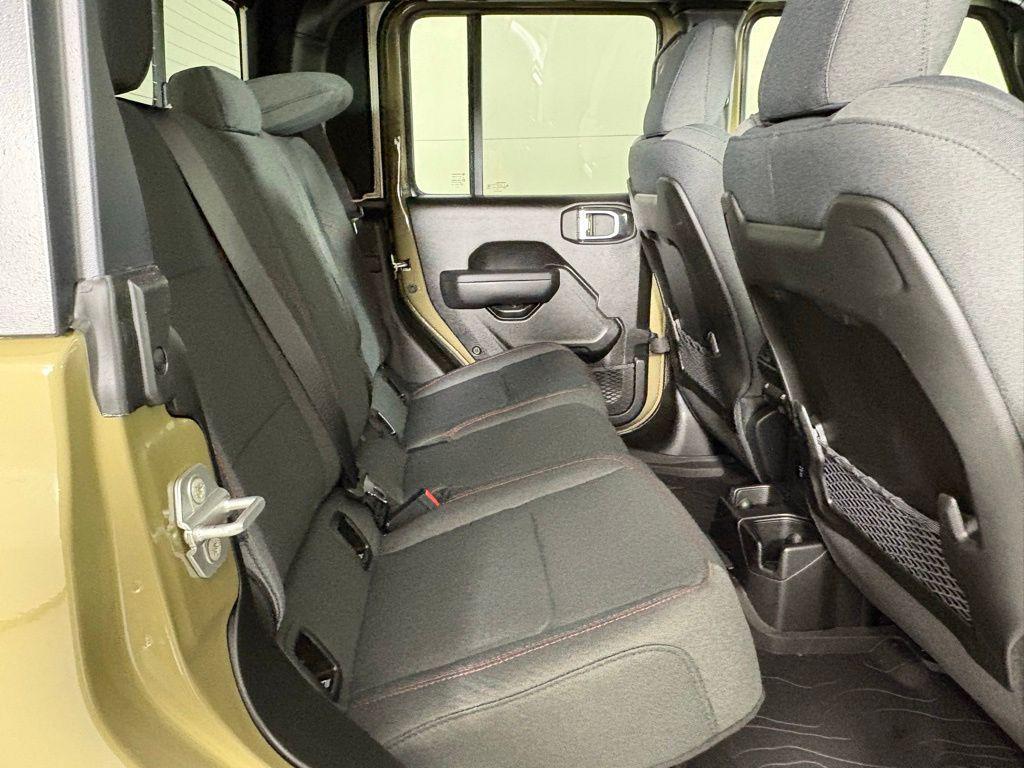 new 2026 Jeep Gladiator car, priced at $47,405