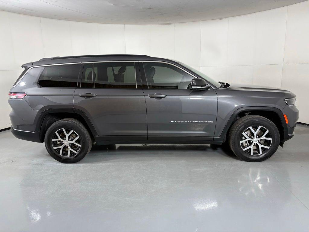 used 2024 Jeep Grand Cherokee L car, priced at $31,599