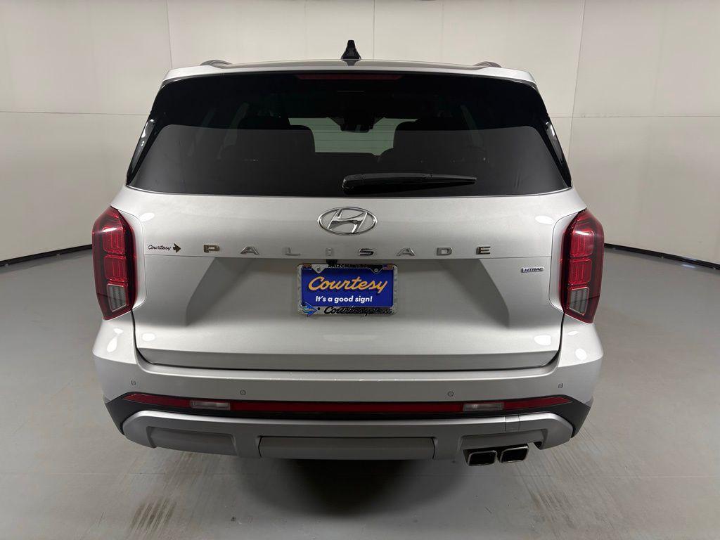 used 2024 Hyundai Palisade car, priced at $28,600