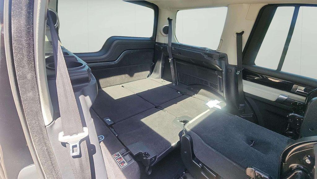 used 2014 Land Rover LR4 car, priced at $11,900