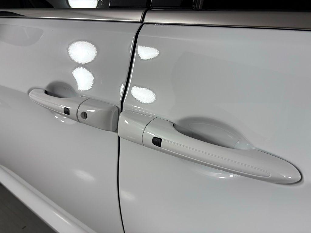 new 2026 Chrysler Pacifica car, priced at $38,420