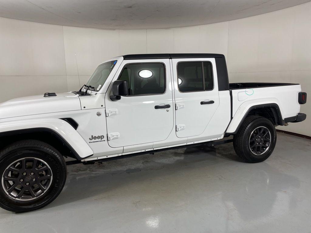 used 2023 Jeep Gladiator car, priced at $26,900