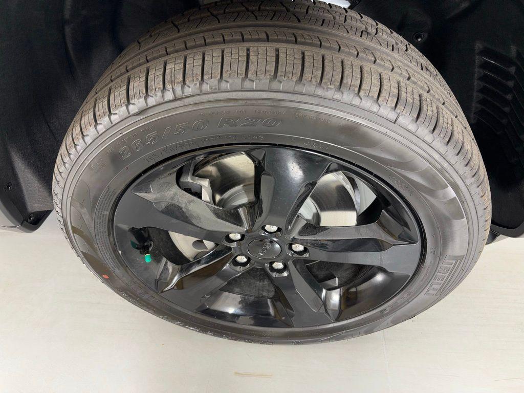 new 2025 Jeep Grand Cherokee L car, priced at $47,900