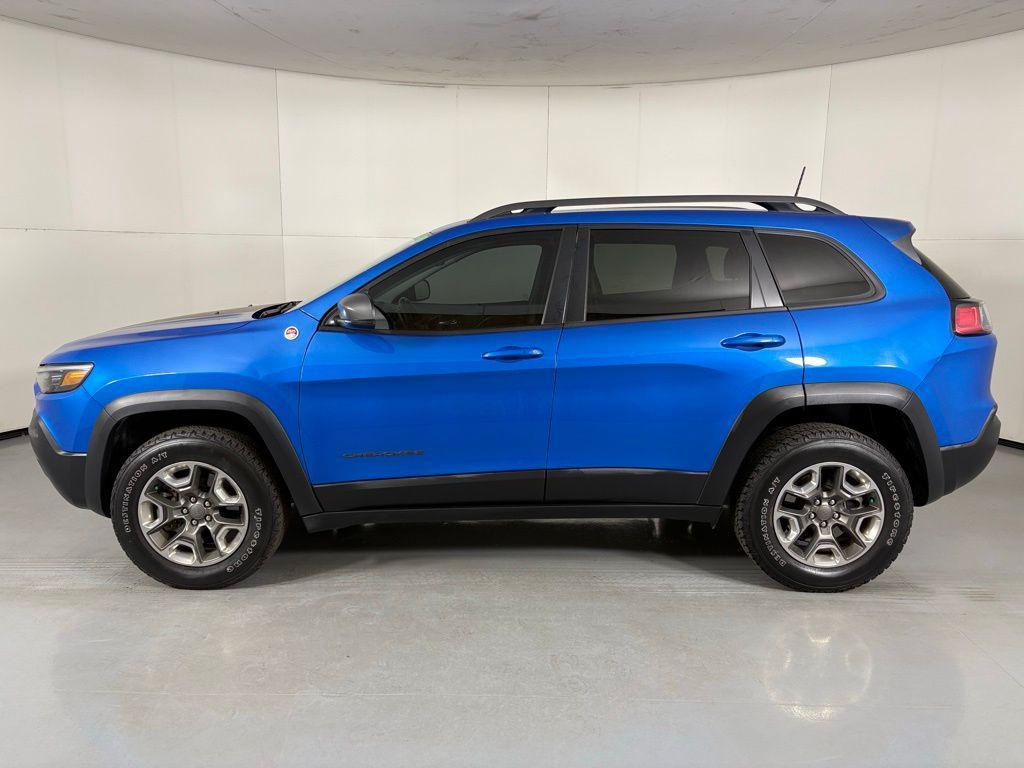 used 2019 Jeep Cherokee car, priced at $15,900