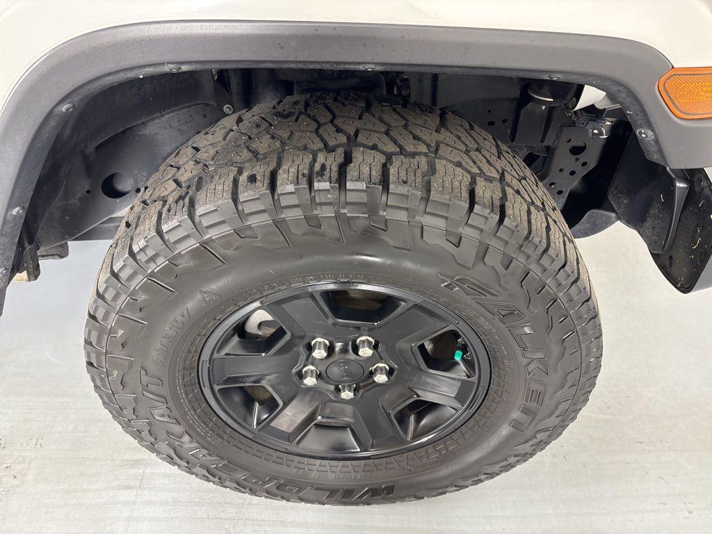 used 2020 Jeep Gladiator car, priced at $28,500