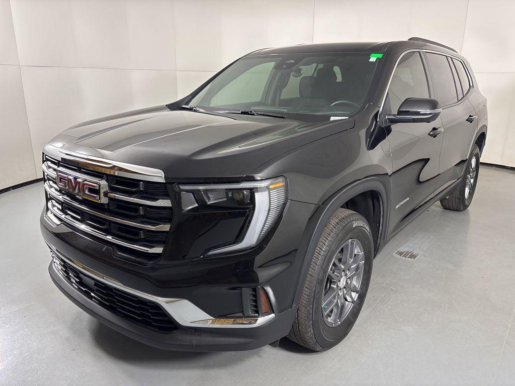 used 2025 GMC Acadia car, priced at $35,000