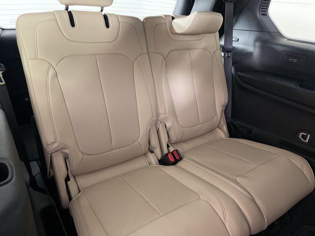 new 2025 Jeep Grand Cherokee L car, priced at $48,900