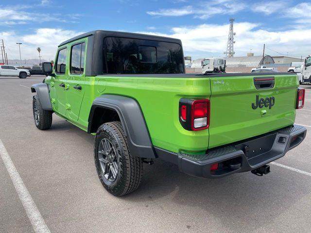 new 2025 Jeep Gladiator car, priced at $39,770