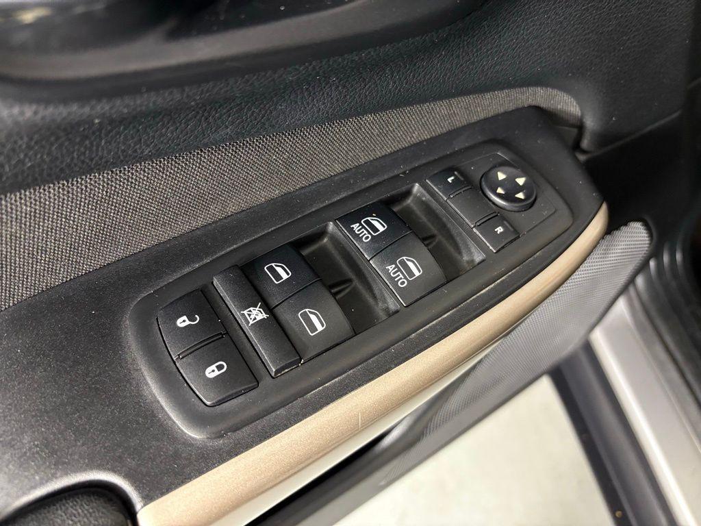 used 2017 Jeep Cherokee car, priced at $8,000