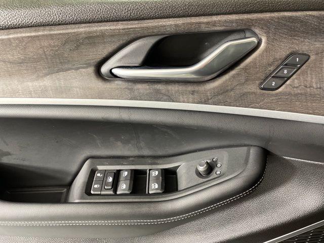 new 2025 Jeep Grand Cherokee L car, priced at $42,500