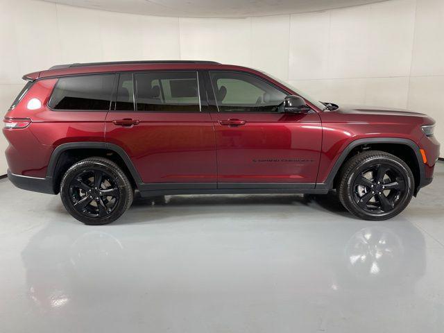 new 2025 Jeep Grand Cherokee L car, priced at $42,500