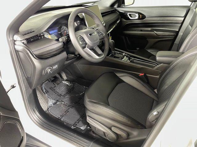 new 2026 Jeep Compass car, priced at $28,985