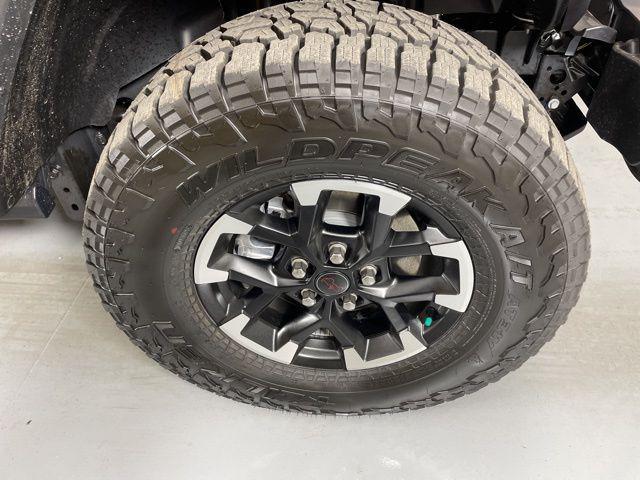 new 2025 Jeep Gladiator car, priced at $44,700