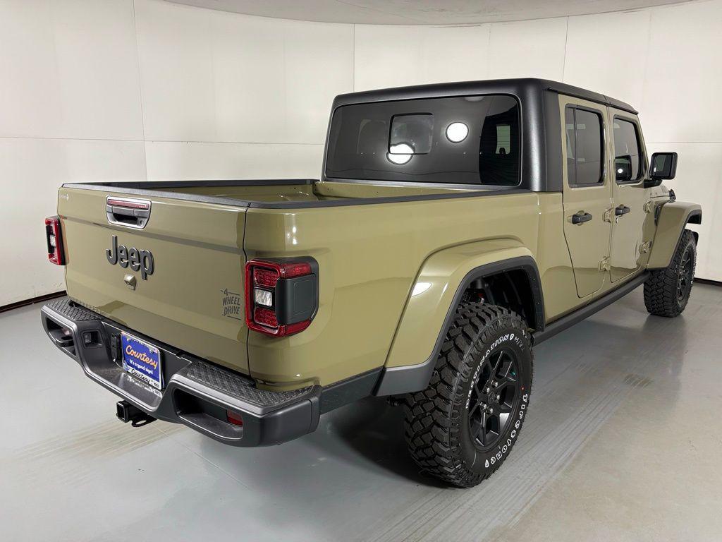 new 2026 Jeep Gladiator car, priced at $46,185