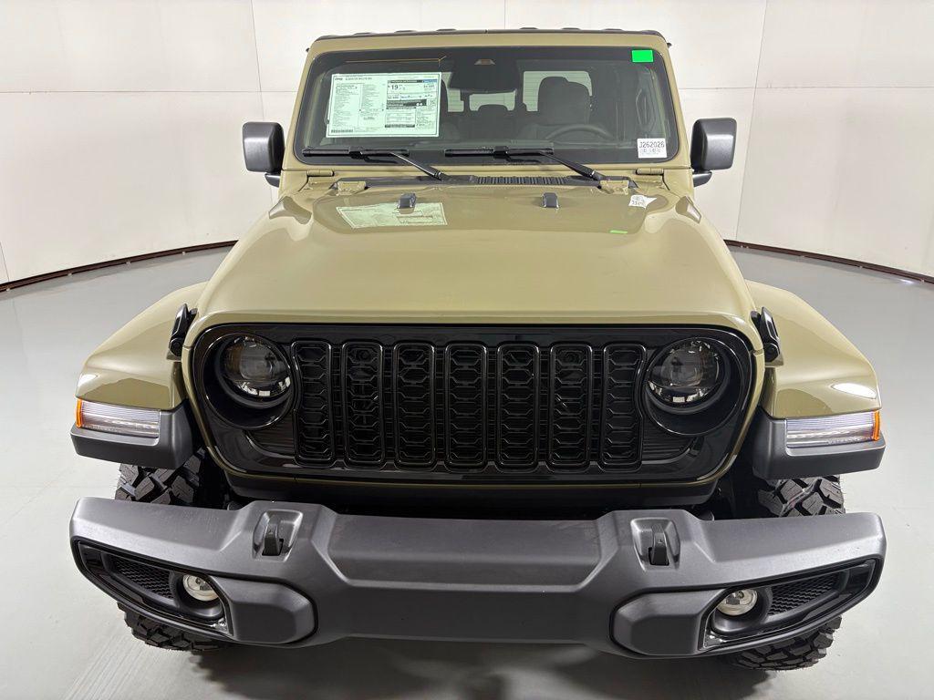 new 2026 Jeep Gladiator car, priced at $46,185