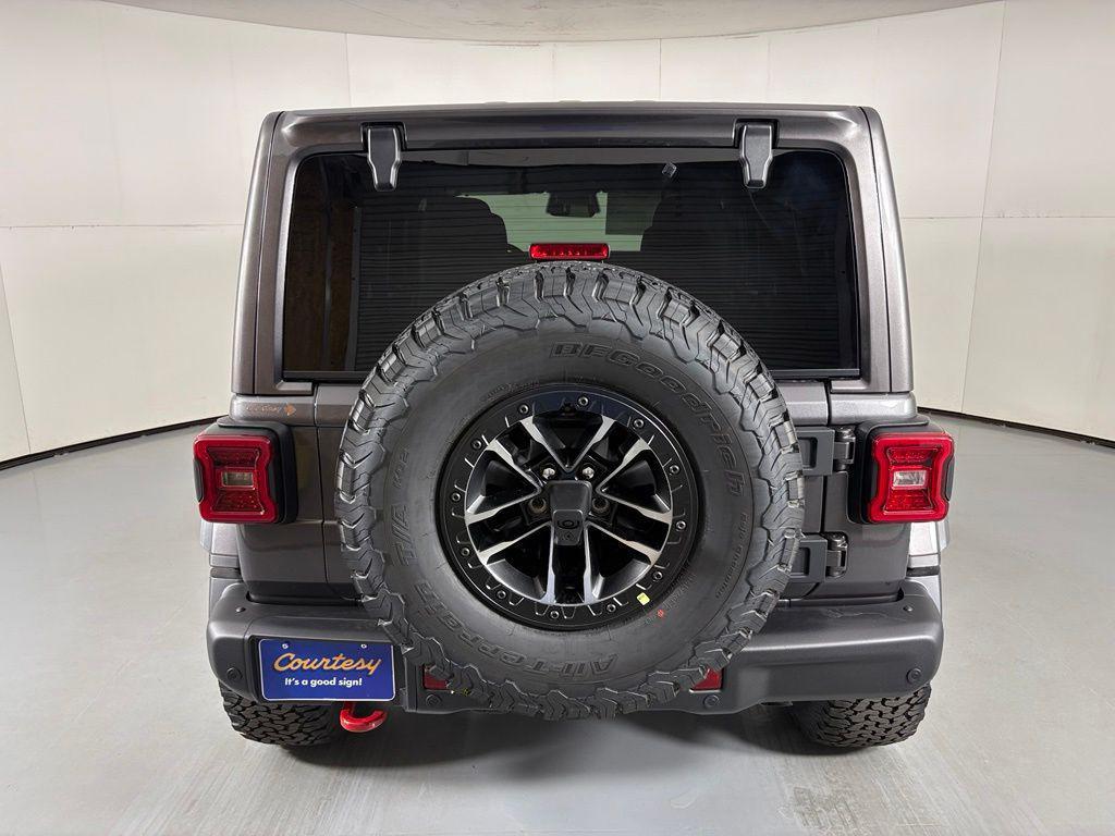 new 2026 Jeep Wrangler car, priced at $66,713