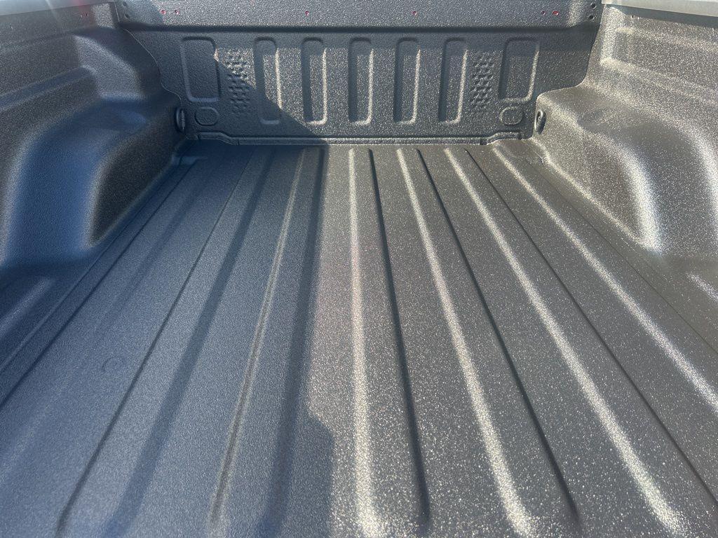 new 2026 Jeep Gladiator car, priced at $46,905