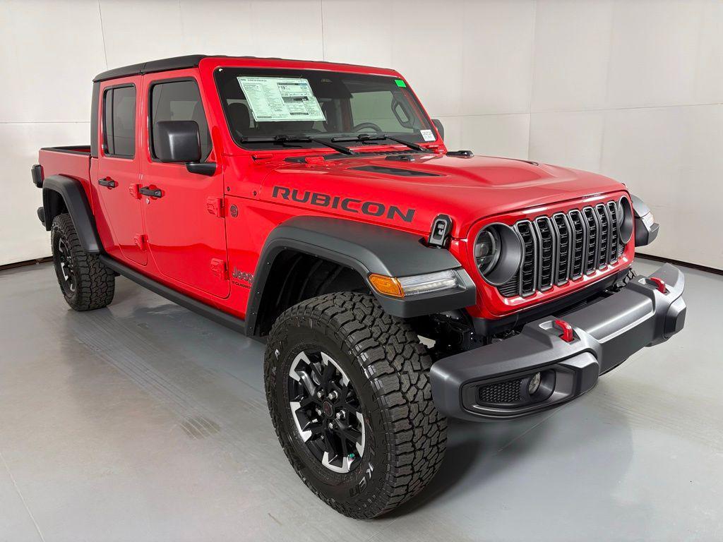 new 2026 Jeep Gladiator car, priced at $46,905