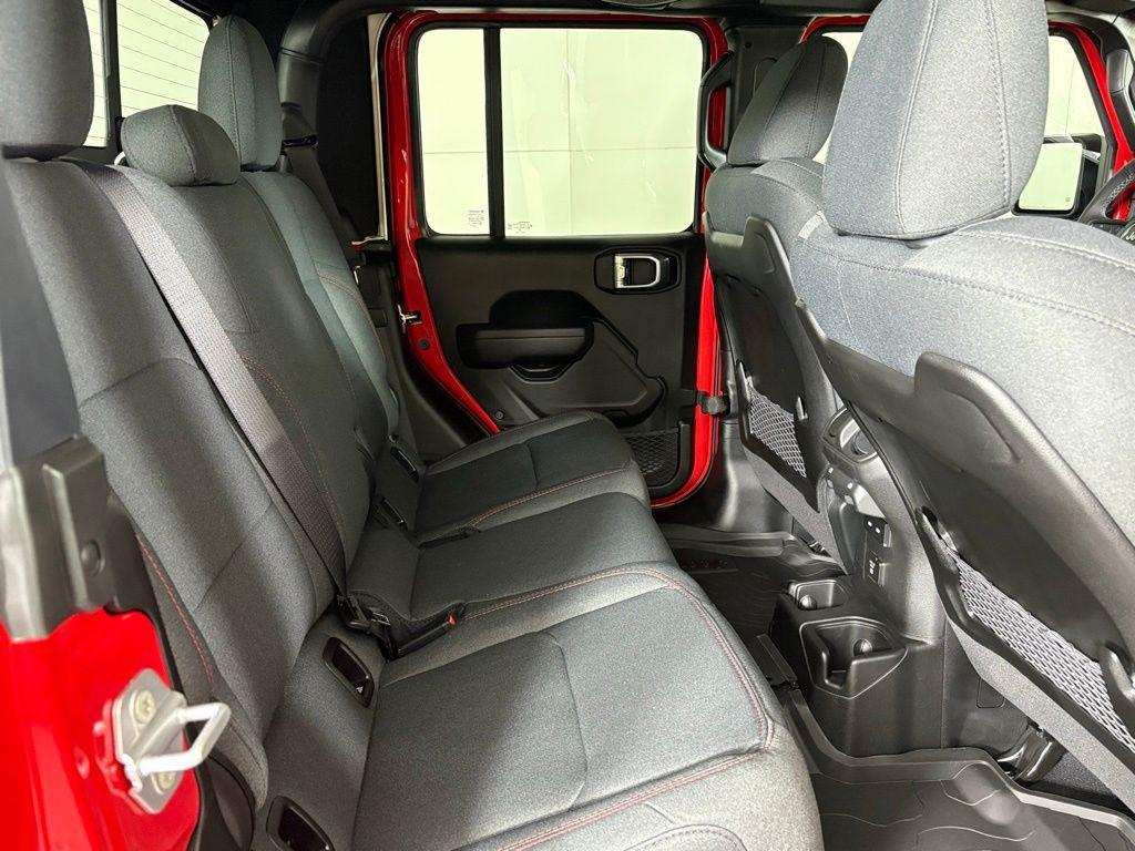 new 2026 Jeep Gladiator car, priced at $46,905