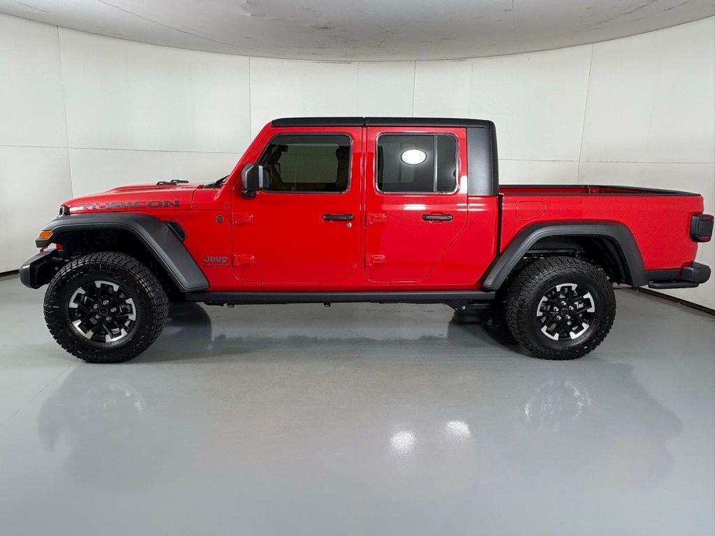 new 2026 Jeep Gladiator car, priced at $46,905