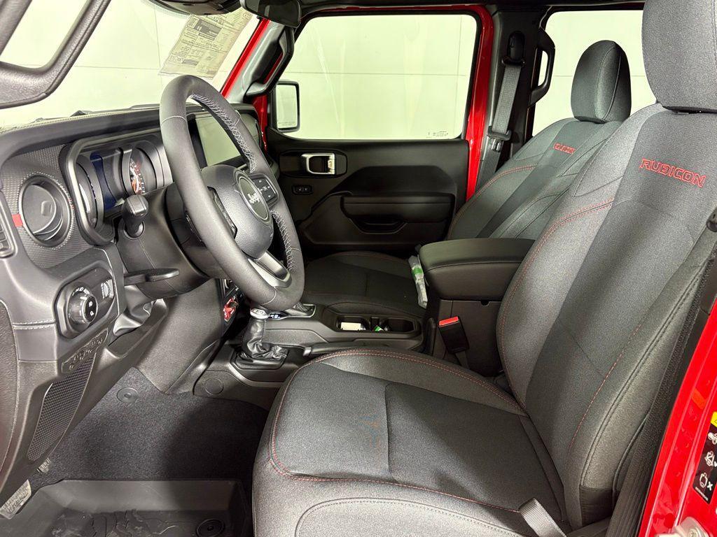 new 2026 Jeep Gladiator car, priced at $46,905
