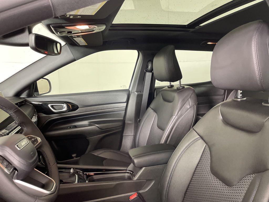 new 2026 Jeep Compass car, priced at $27,500