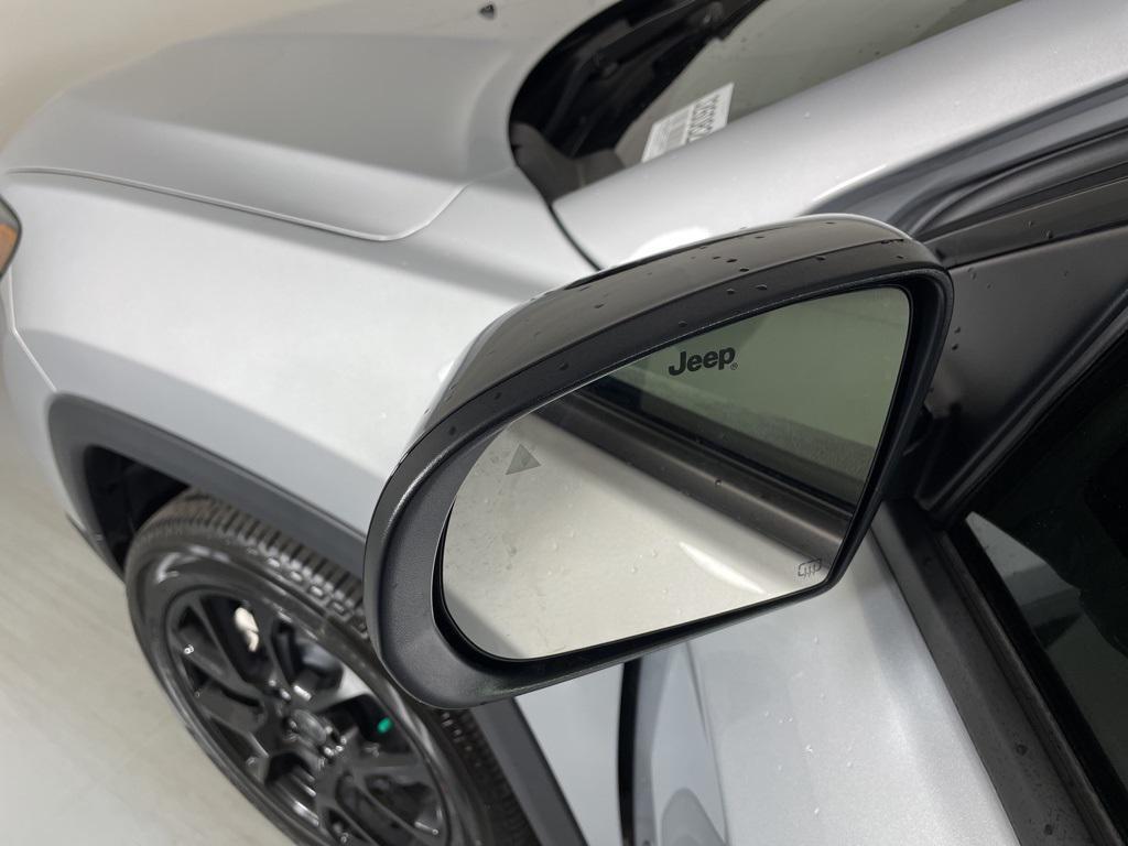 new 2026 Jeep Compass car, priced at $32,900