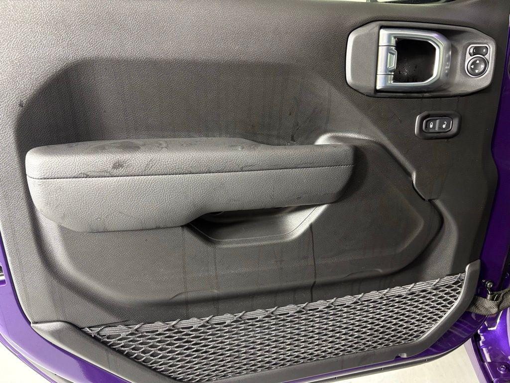 new 2026 Jeep Gladiator car, priced at $41,245