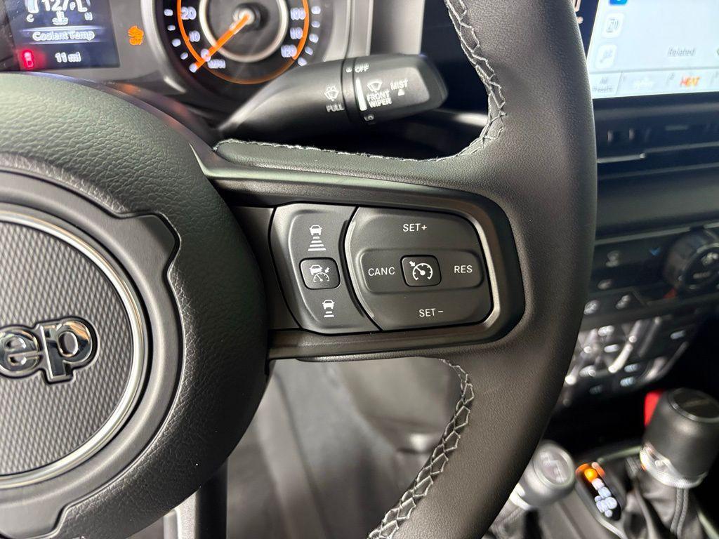new 2026 Jeep Gladiator car, priced at $41,245