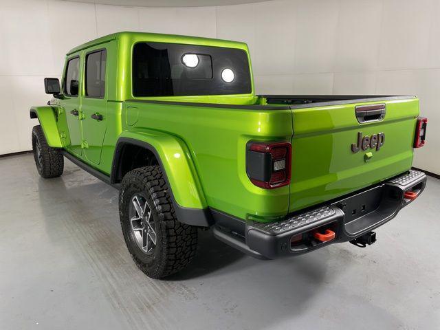 new 2025 Jeep Gladiator car, priced at $47,900