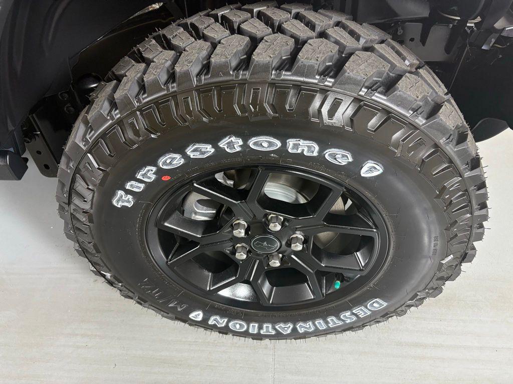 new 2026 Jeep Gladiator car, priced at $40,890