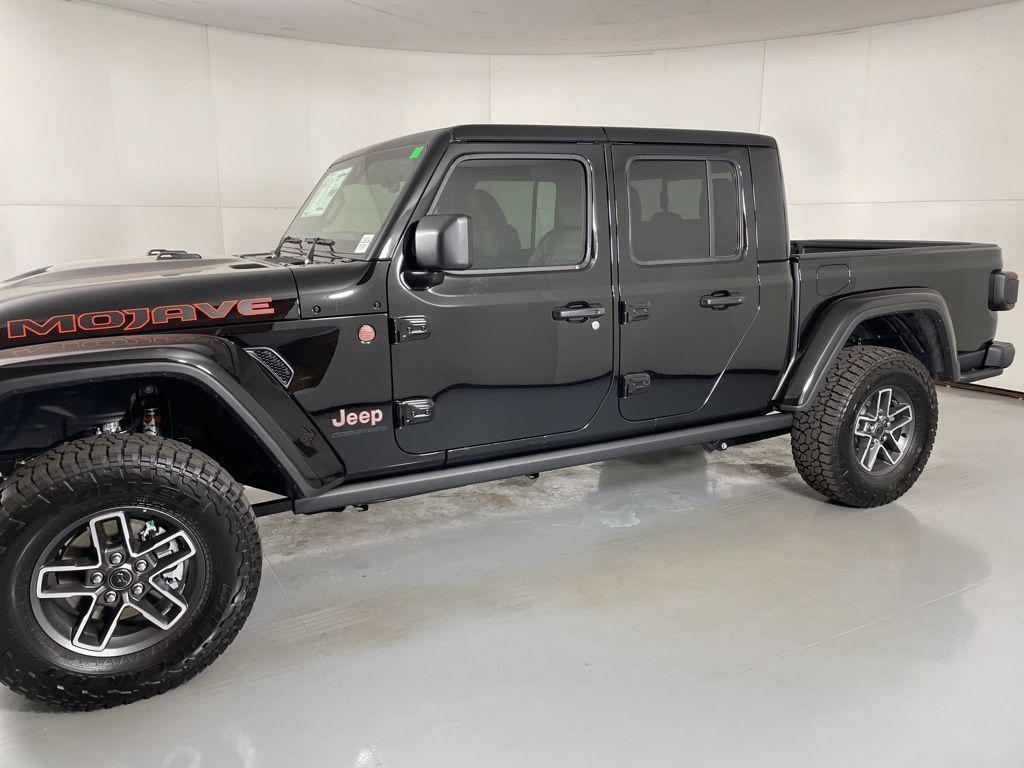 new 2025 Jeep Gladiator car, priced at $49,900