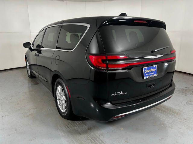 new 2026 Chrysler Pacifica car, priced at $36,155