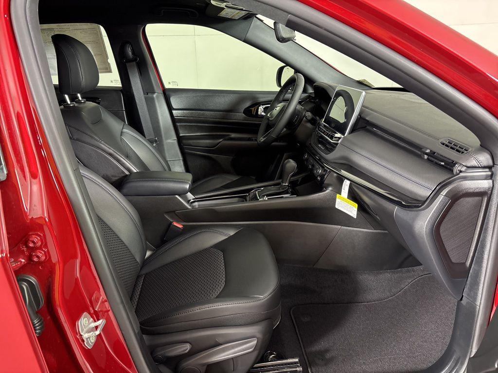 new 2026 Jeep Compass car, priced at $26,485