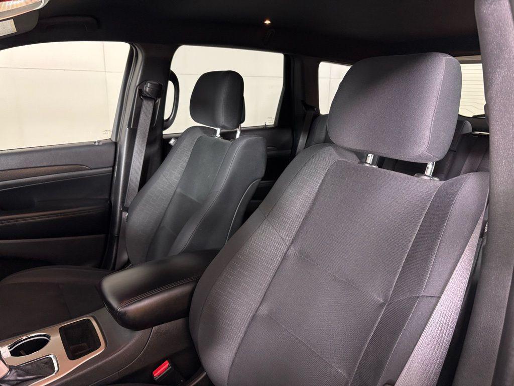 used 2016 Jeep Grand Cherokee car, priced at $9,700