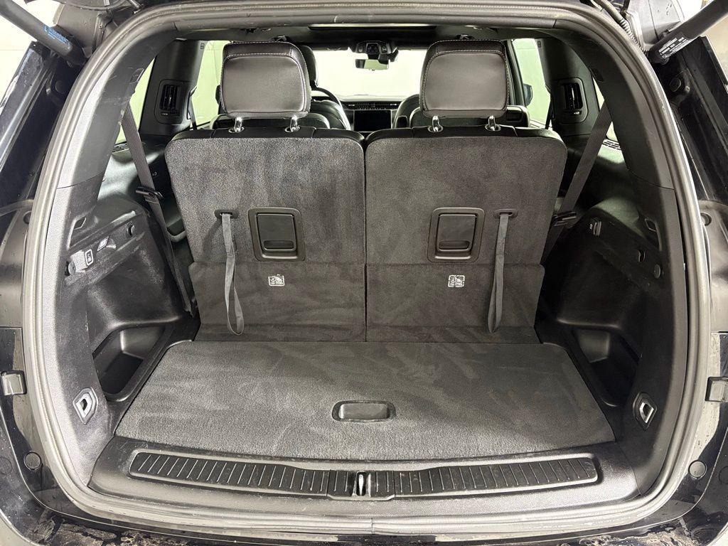 used 2024 Jeep Grand Cherokee L car, priced at $30,900