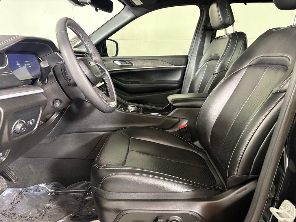 used 2024 Jeep Grand Cherokee L car, priced at $30,900