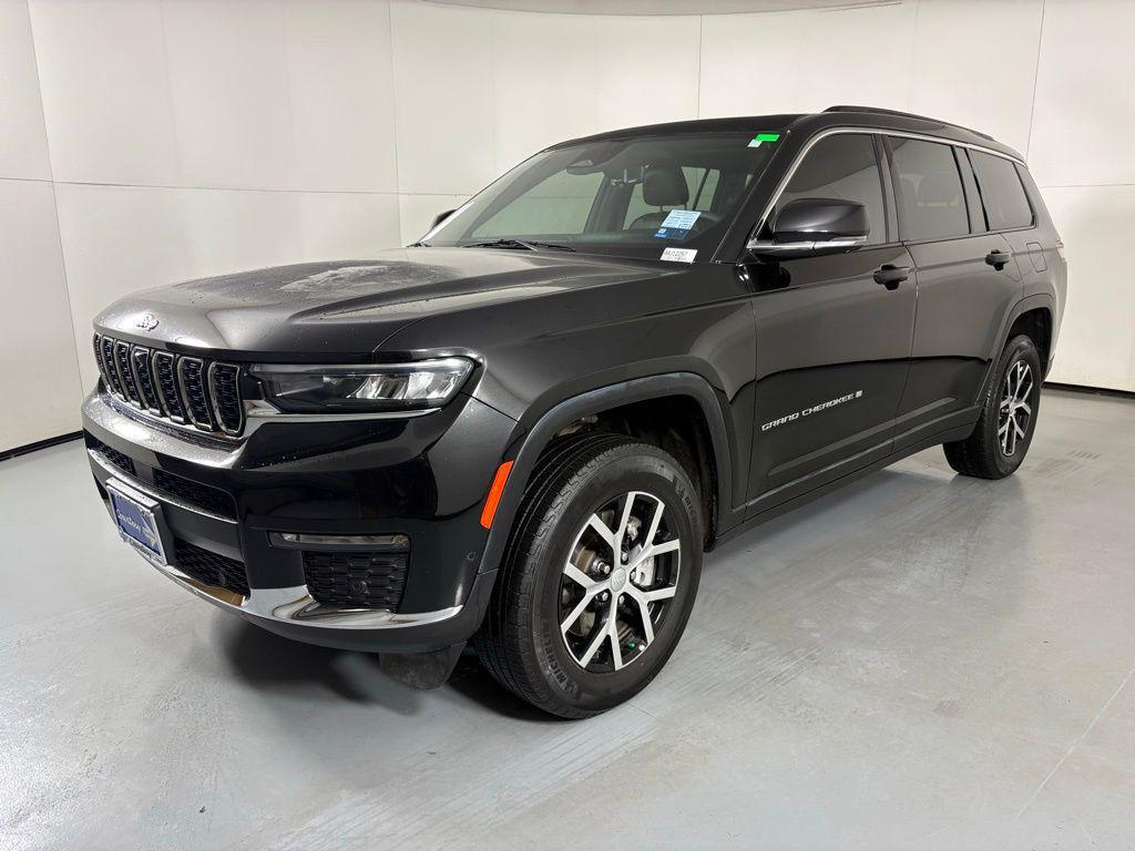 used 2024 Jeep Grand Cherokee L car, priced at $30,900