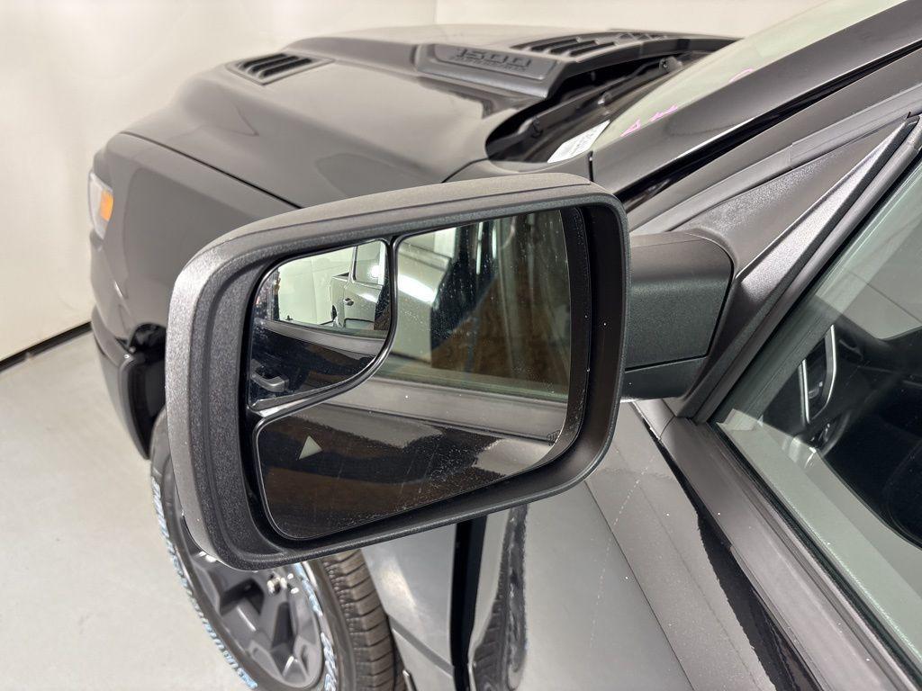 new 2026 Ram 1500 car, priced at $52,125