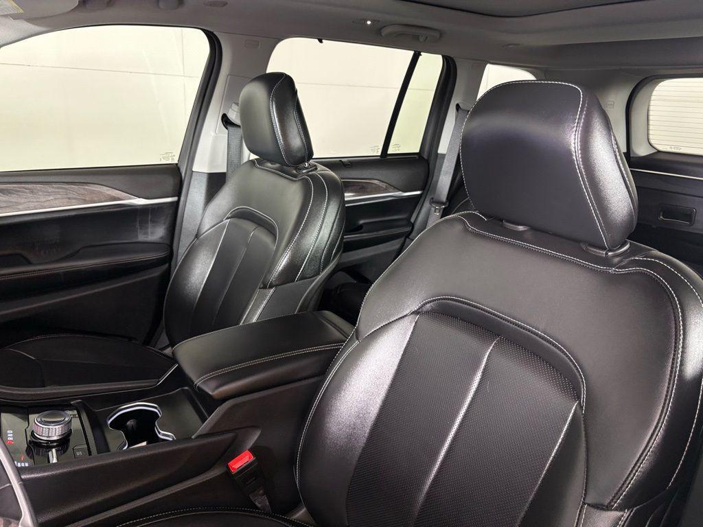 used 2024 Jeep Grand Cherokee 4xe car, priced at $27,900