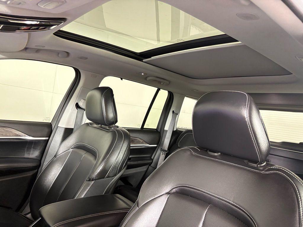 used 2024 Jeep Grand Cherokee 4xe car, priced at $27,900