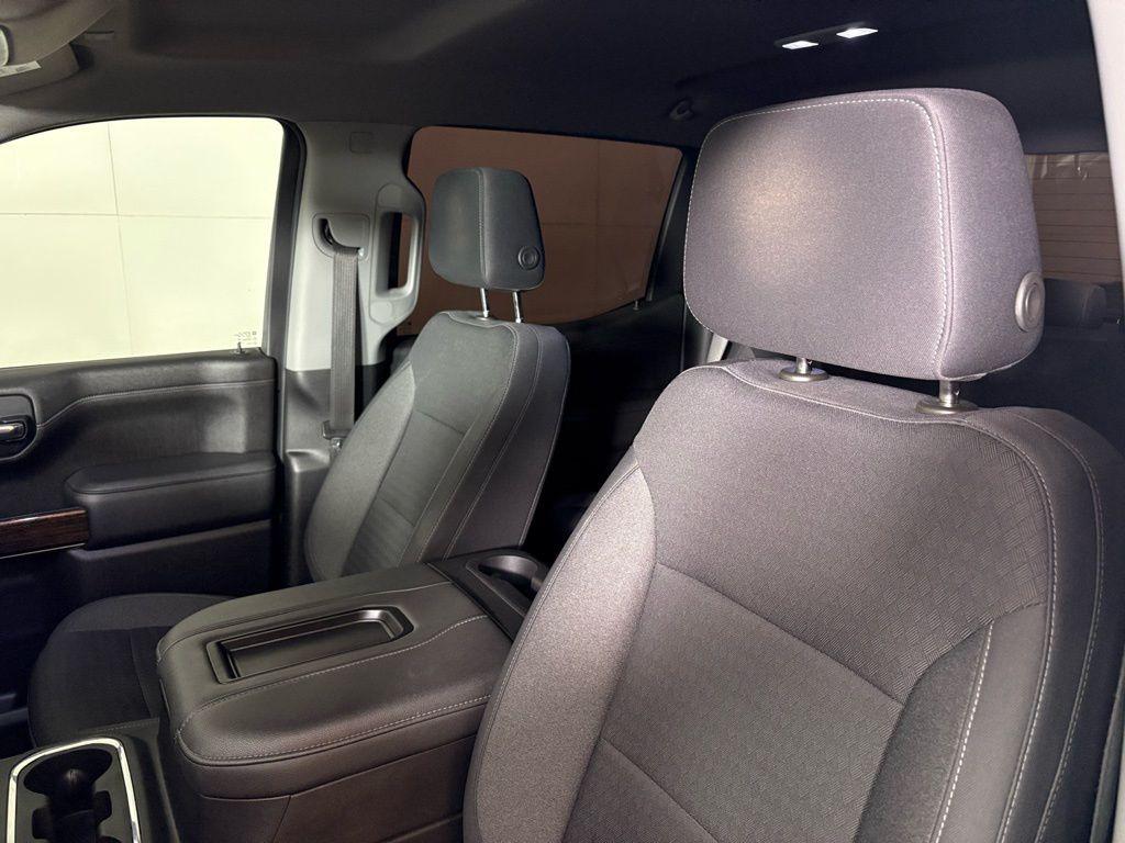 used 2022 GMC Sierra 1500 car, priced at $28,400