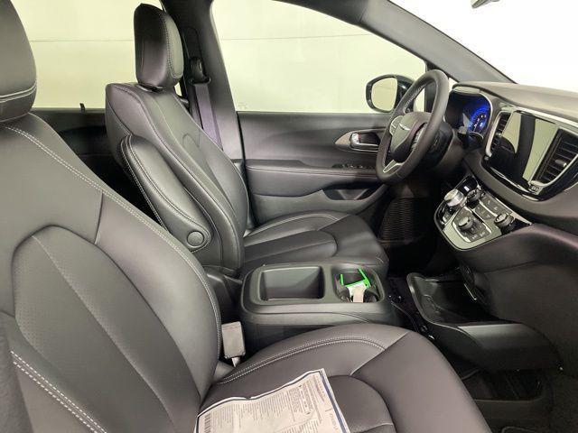 new 2026 Chrysler Voyager car, priced at $34,240