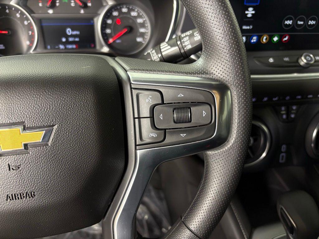used 2025 Chevrolet Blazer car, priced at $27,700